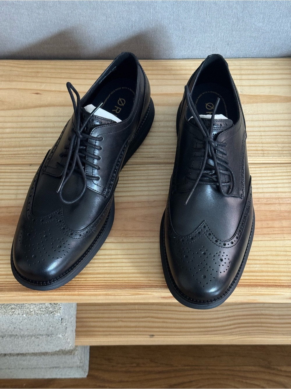 Cole Haan ØriginalGrand Wingtip Oxford ØriginalGrand Wingtip Oxford Men's Black
